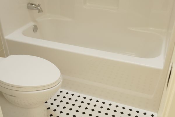 Fiberglass Tub Replacement in Goshen